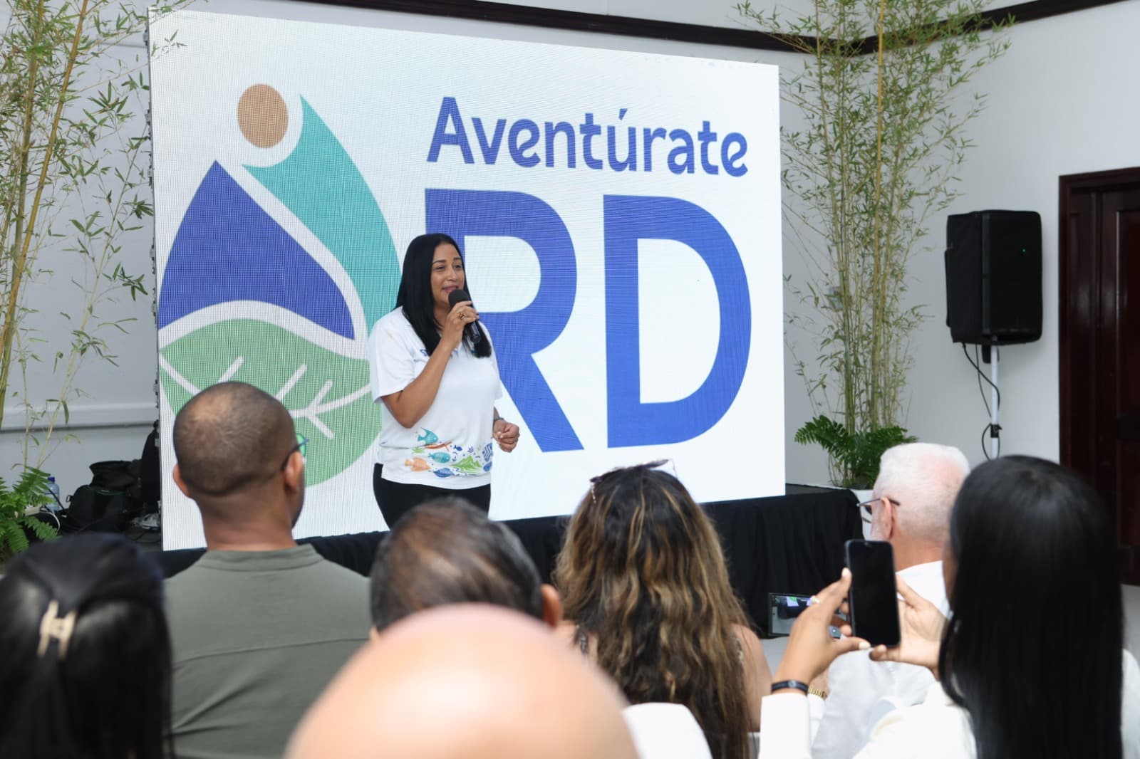 Jakaira Cid, CEO de Manureva y creadora de Aventúrate RD