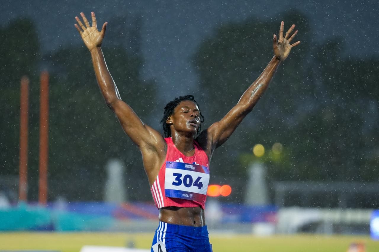 Marileidy Paulino fue implacable en los 400 metros ante el frenesí de los dominicanos