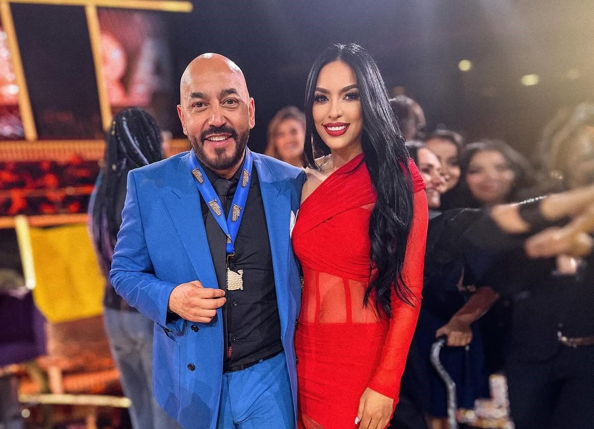 Taína Pimentel junto a Lupillo Rivera